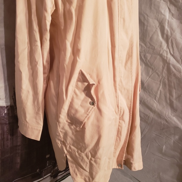 NWT! FOREVER 21 TAN LIGHTWEIGHT JACKET - Picture 4 of 8